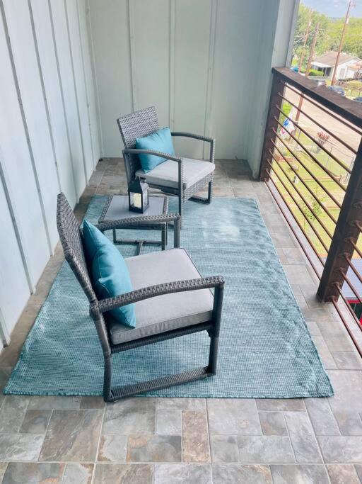 Spacious, Sleeps 6, St Phillips, King Bed San Antonio Exterior photo